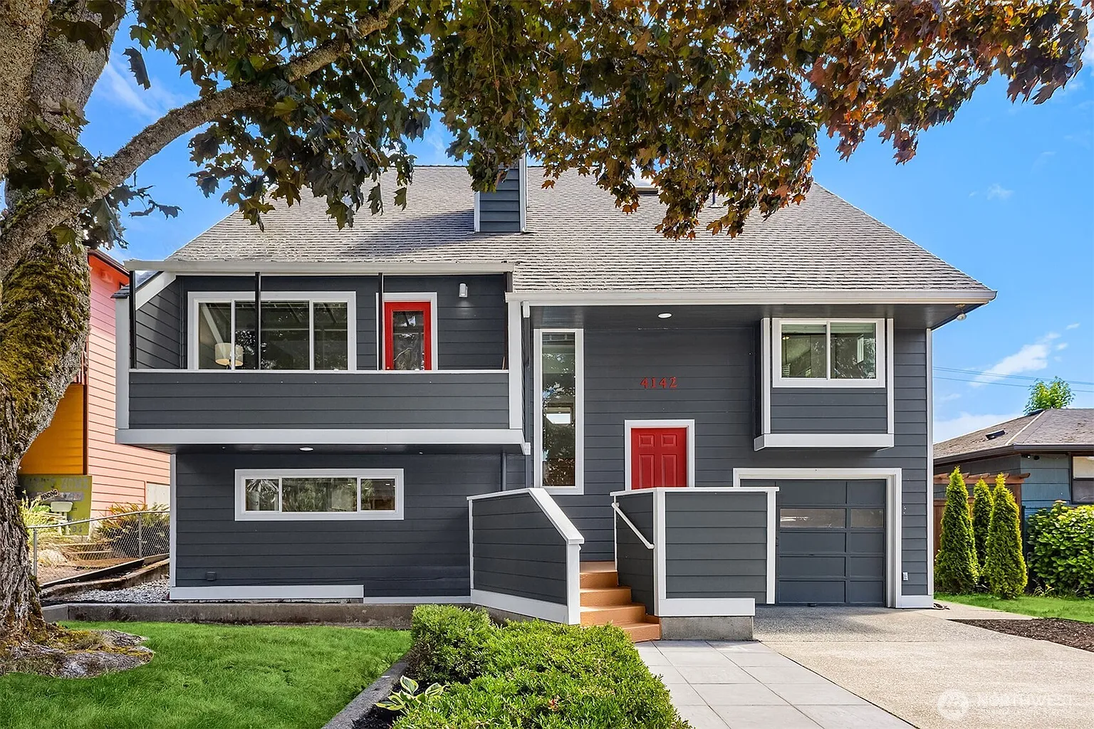 4142 52nd Avenue SW photo 1