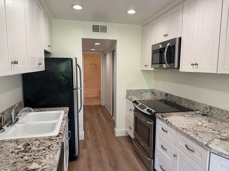 Fabulous Granite Kitchen