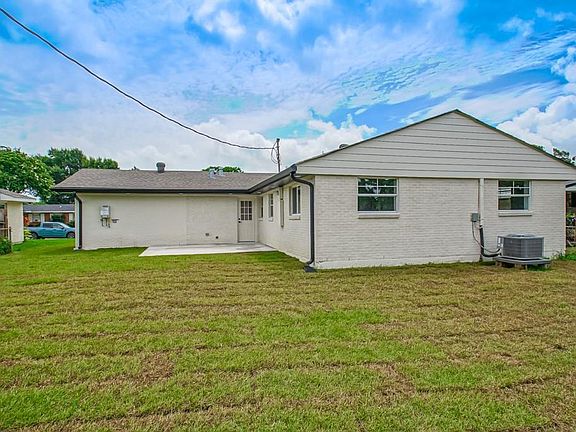 5th image of 4004 Academy Dr