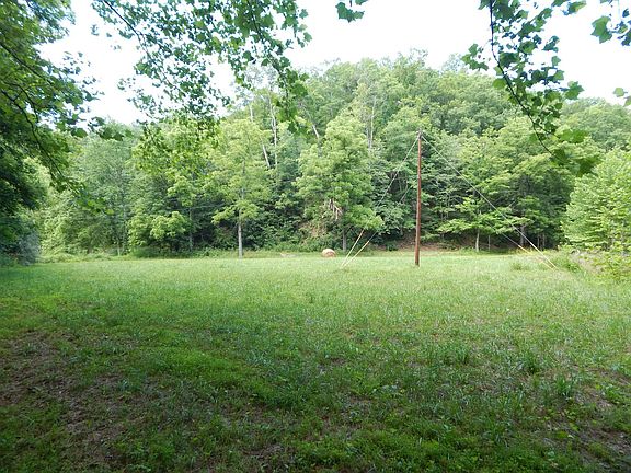 45th image of 1597 Devil Hole Rd
