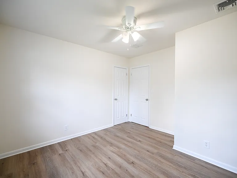 105 Daniel Dr — Photo 10
