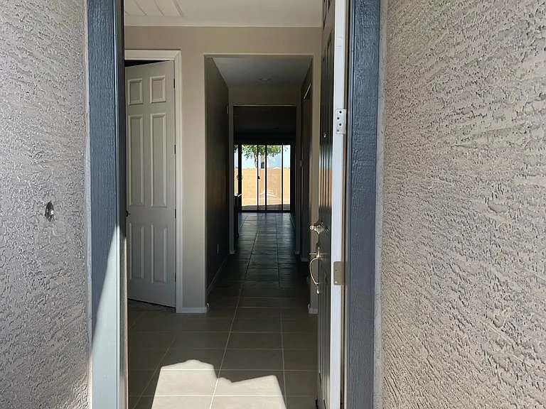 2882 N Blossom Ln — Photo 1