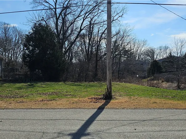 205 W Lincoln St, Greenup, IL 62428