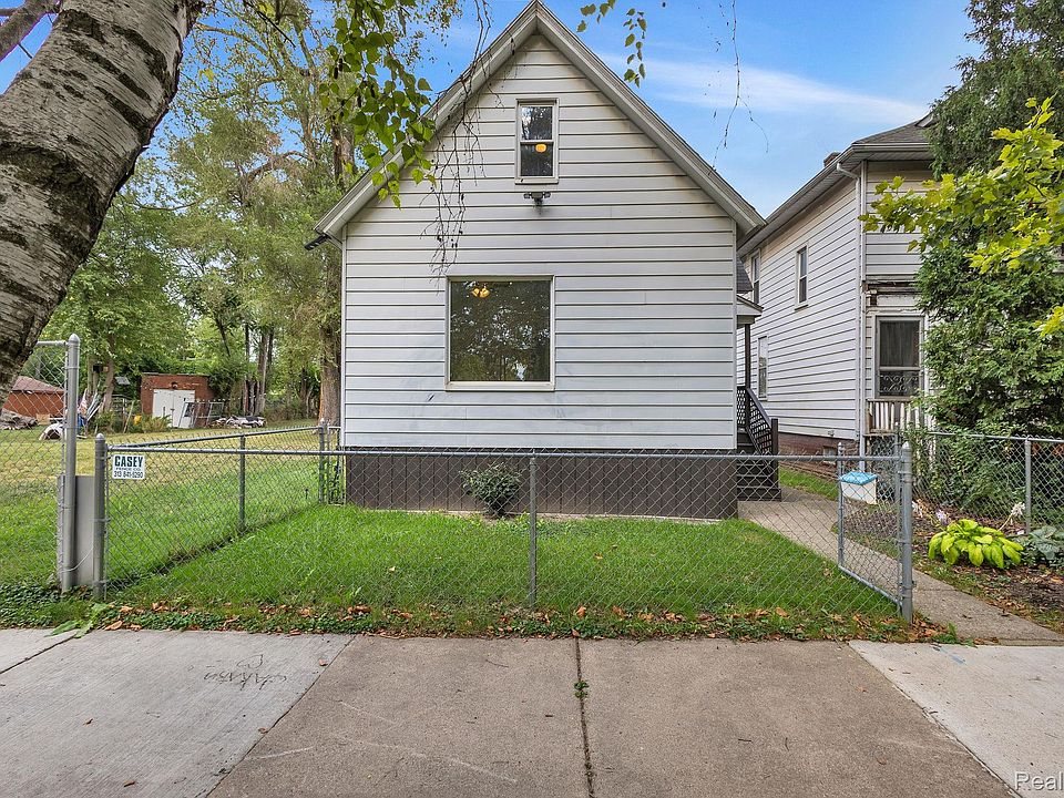 4450 Military St, photo 16