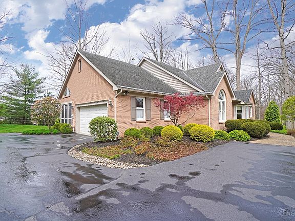 3rd image of 7921 Indian Bluff Ln
