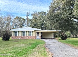 8606 E Sand Pit Rd, Abbeville, LA 70510