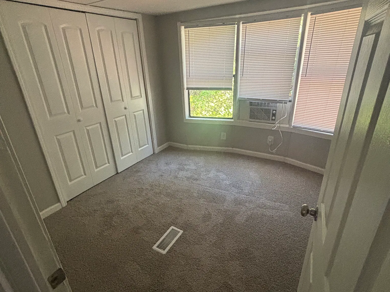 Lot 13 — Photo 3