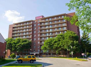 744 Fanshawe Park Rd E #56A42B1E5, London, ON N5X2L9