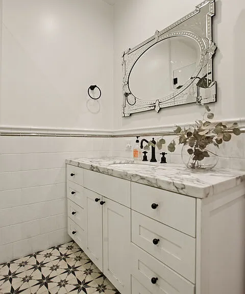 327 N Edinburgh Ave — Photo 35