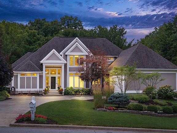 2nd image of 6435 Lake Trail Dr
