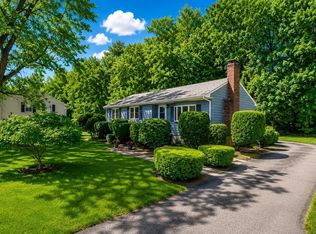 33 Daniel Dr, Burlington, MA 01803
