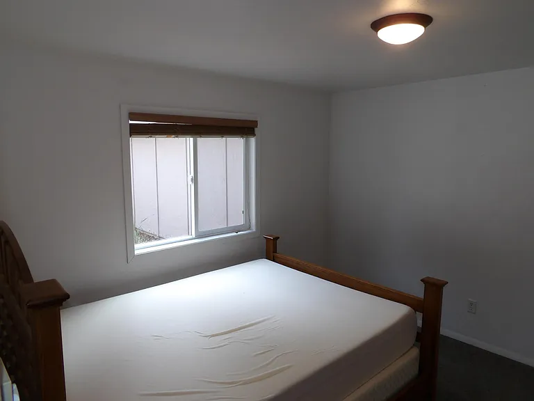 2921 Woodside Blvd — Photo 14