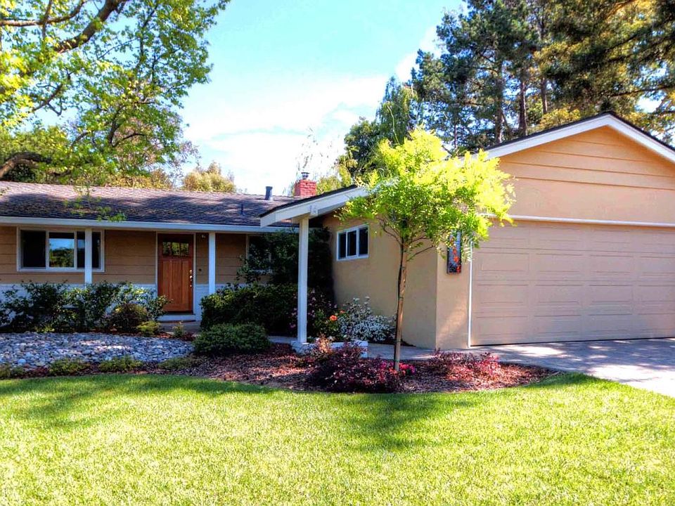 1st image of 18346 Montpere Way
