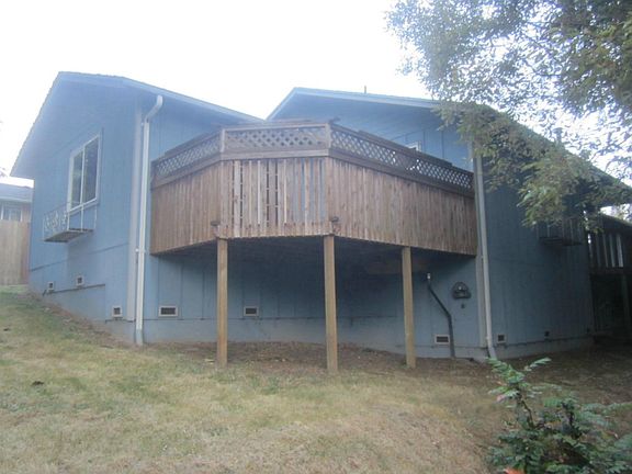 5th image of 1330 Alaska Ave E