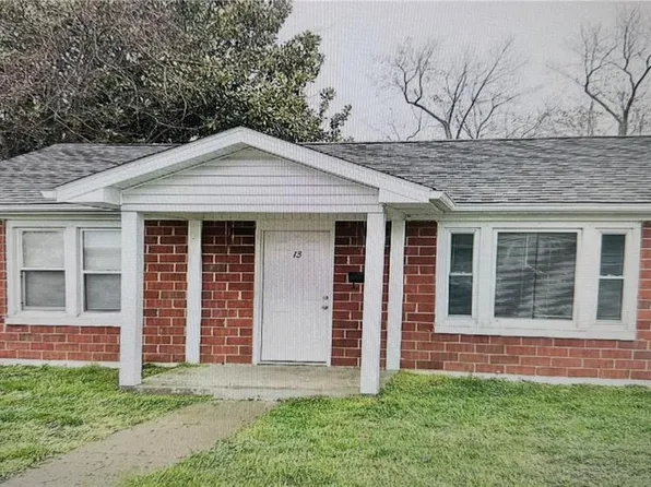 13 Head Dr, Fredericktown, MO 63645