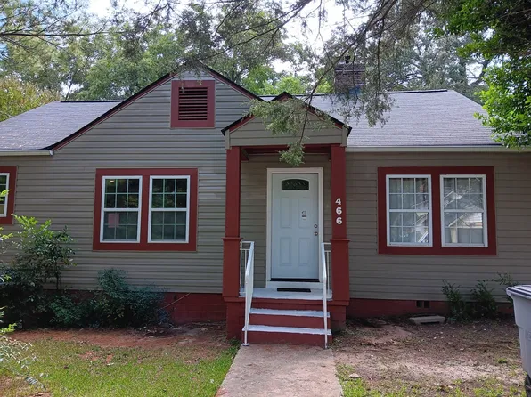 466 Lake Dr, Hapeville, GA 30354
