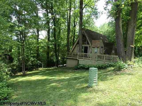 3rd image of 24 Barclay Dr