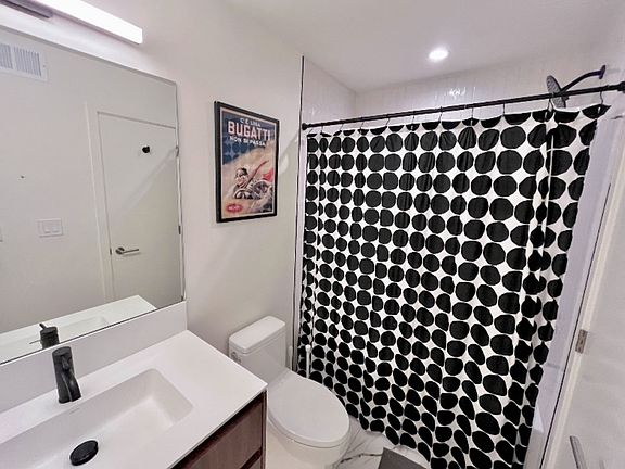 5th image of 55 Benthaven Pl