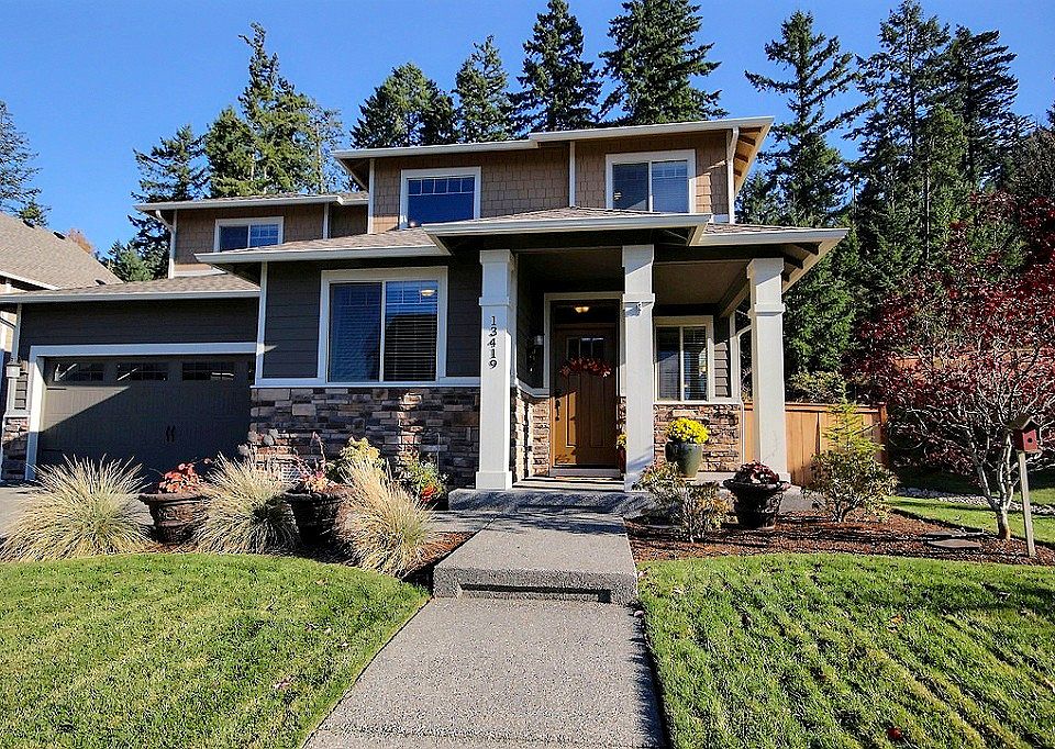 1st image of 13419 193rd Ave E
