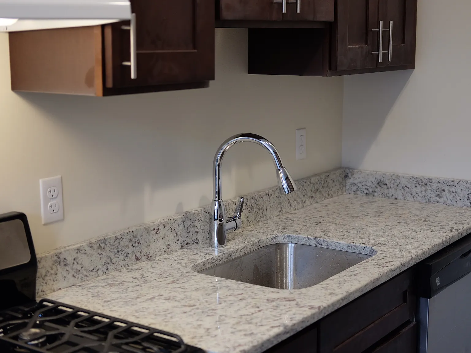 1 bed, 600 sqft, $2,750 — Photo 3