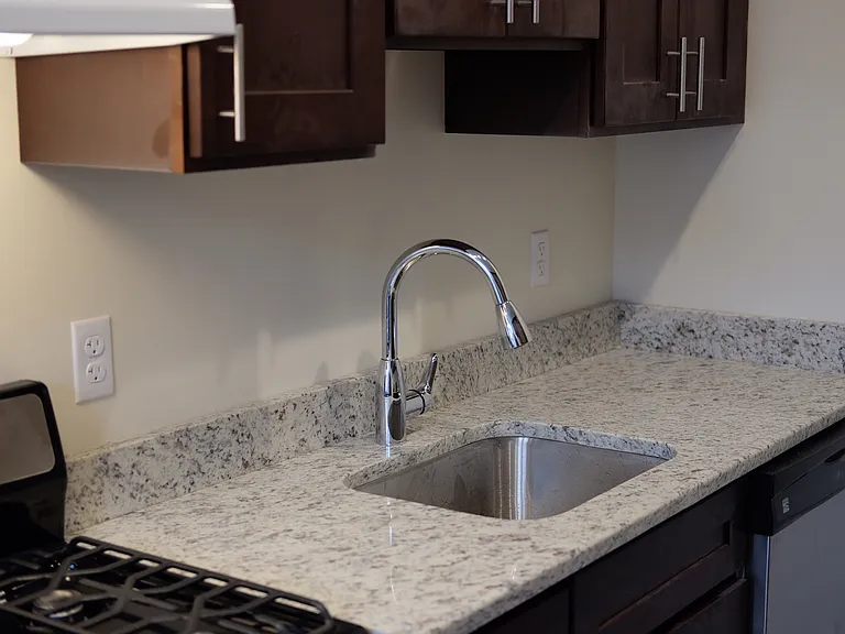 33 Walbridge St #14 — Photo 3