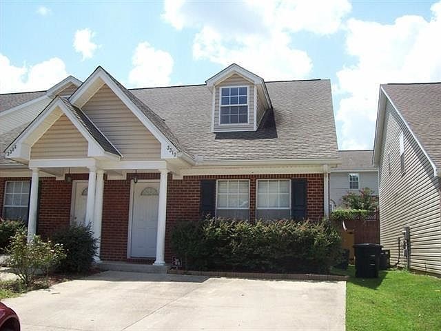 1st image of 3310 Sawtooth Dr