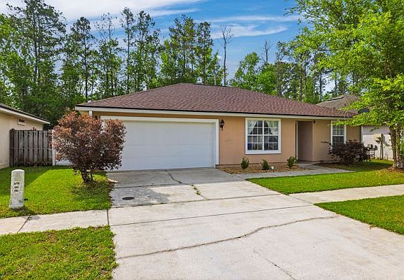 2nd image of 45084 Ingleham Cir