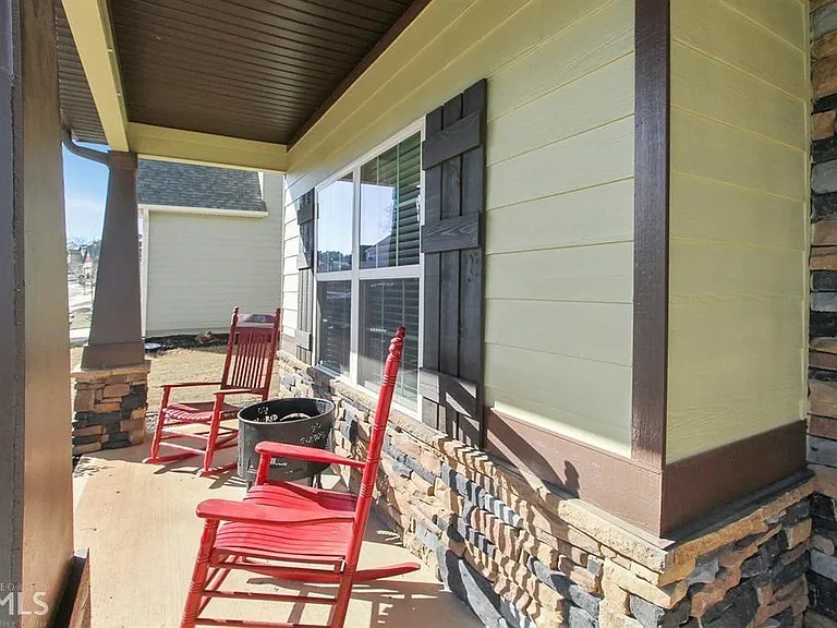 345 Cliffhaven Cir — Photo 18
