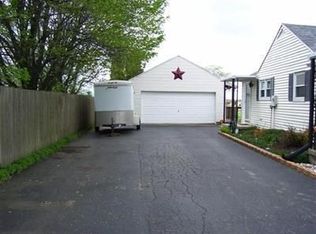 905 S Fuls Rd, New Lebanon, OH 45345