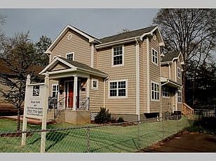 2nd image of 4013 Woodland Dr