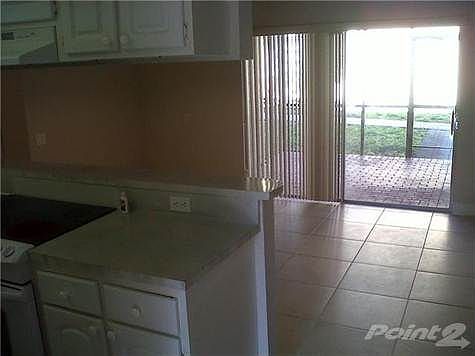 4th image of 4465 Treehouse Ln #B
