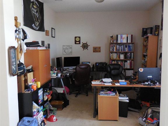 4th image of 7326 Peterson Ln