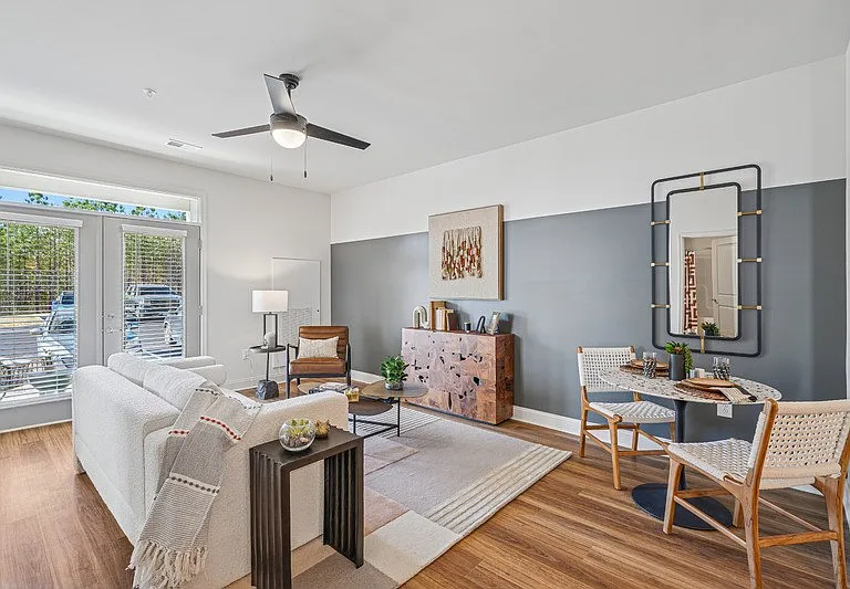 Elevate Riverview — Photo 4