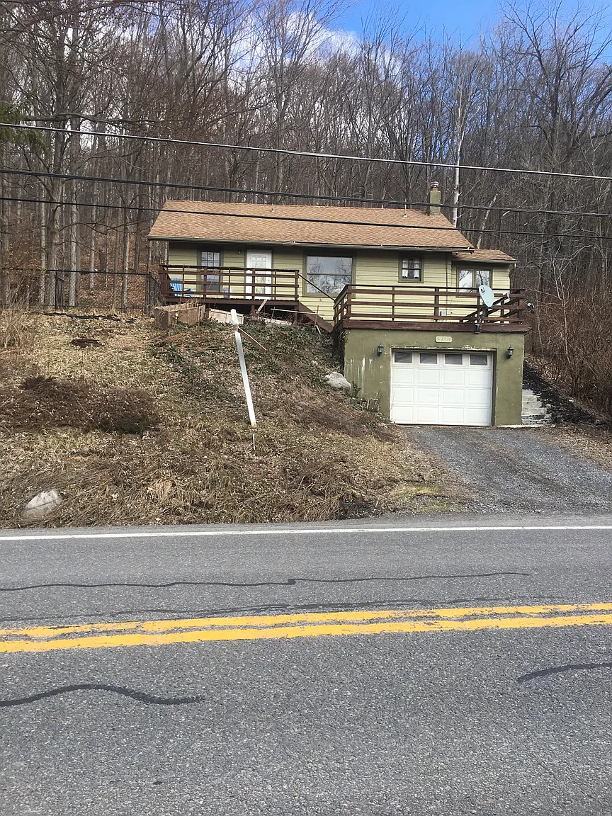 3926 S Street Rd photo 1