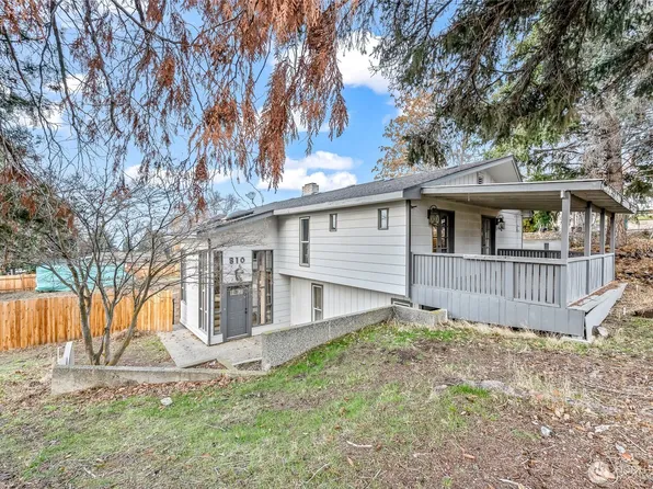 809 N Kenroy Terrace, East Wenatchee, WA 98802