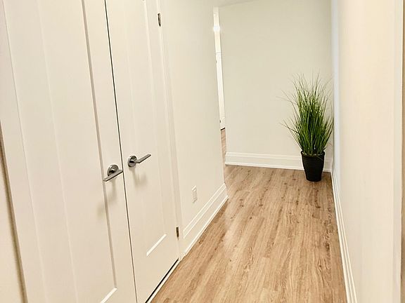 4th image of 89 Church St #305