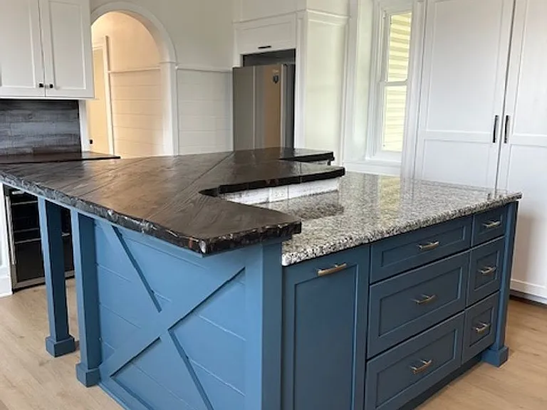 414 E Main St #2 — Photo 5