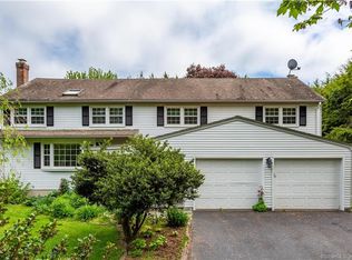 416 Coppermill Rd, Wethersfield, CT 06109