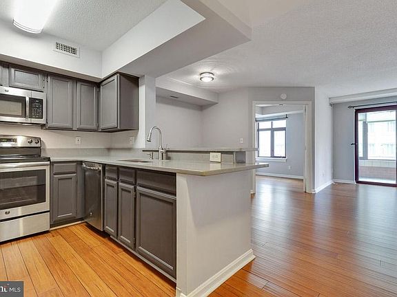 Newer counter top