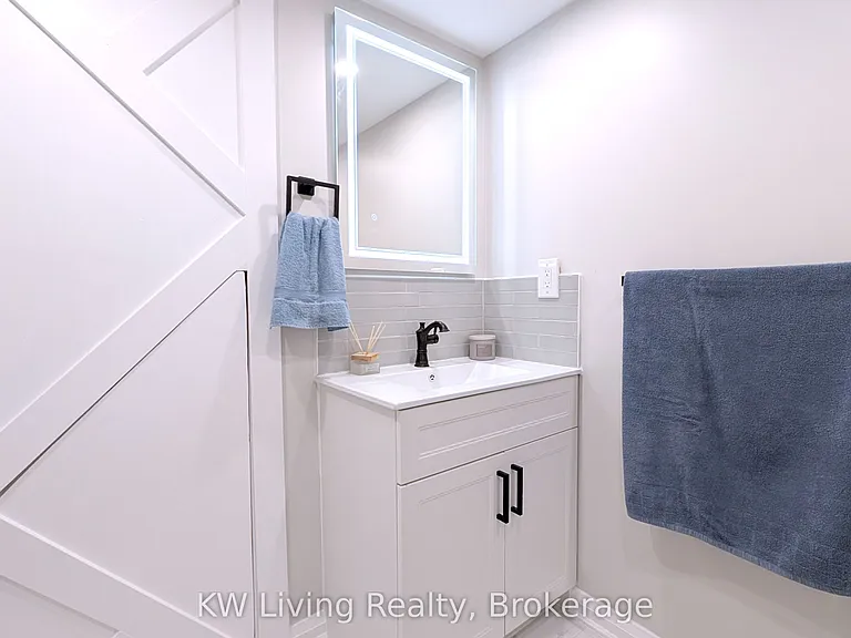 31 Bowerbank Dr #B2 — Photo 9