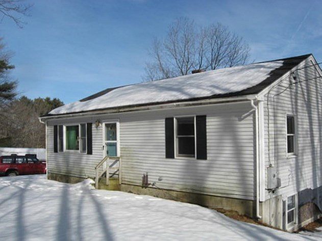 2nd image of 249 Highland Rd