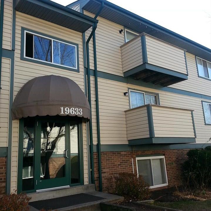 Exterior (Front)