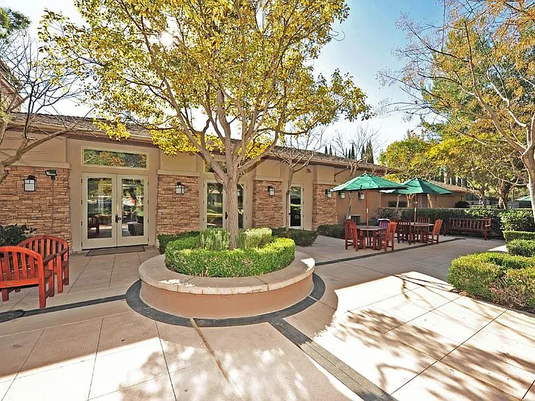 2979 W Canyon Ave W #C — Photo 34