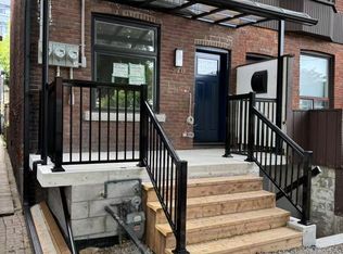370 Lippincott St, Toronto, ON M5S 2P7