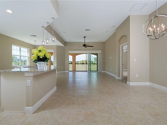 3rd image of 198 Bella Vista Ter #27C