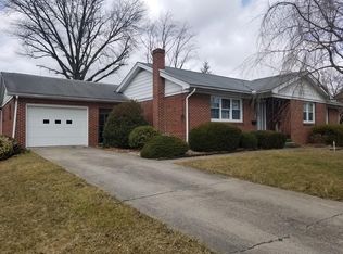 43 Manor Dr, Lewistown, PA 17044