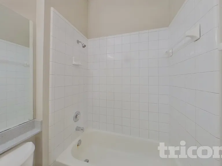 3264 Abbeyfield Dr E — Photo 14