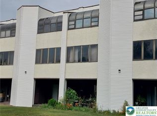 130 Foxfire Dr APT 202, Mount Pocono, PA 18344