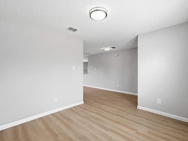 2308 Shadabury Dr — Photo 6