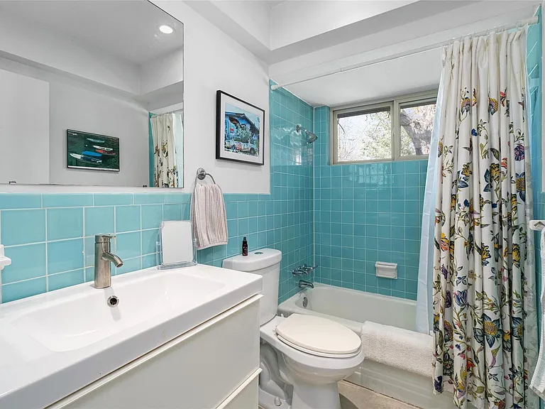 4620 Englewood Dr — Photo 16